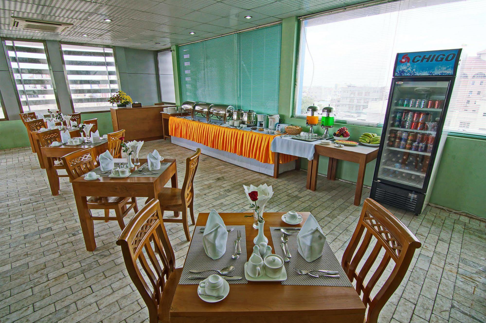 Hotel A1 Mandalay Exterior photo
